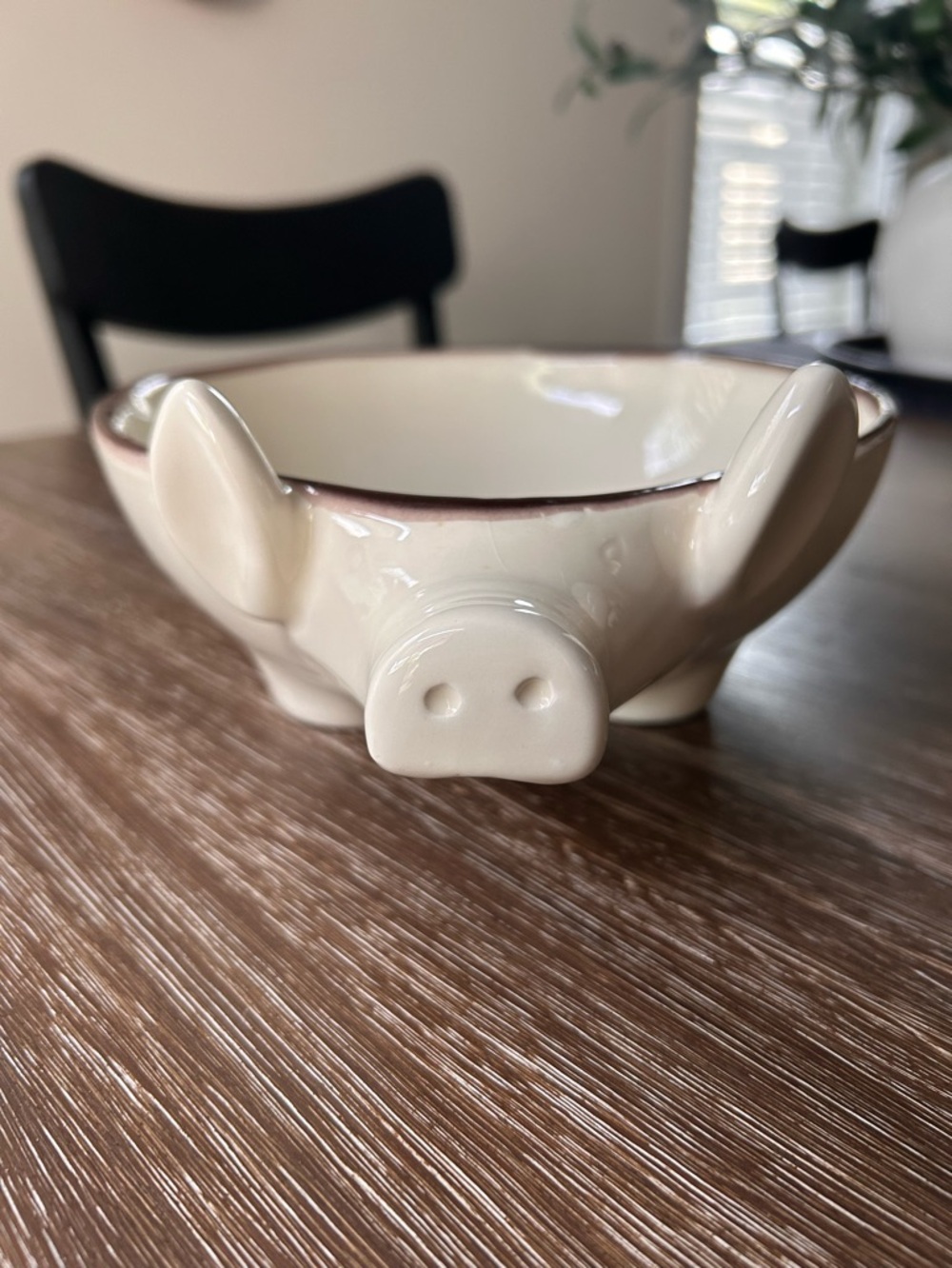 Napastyle Ceramica Set of 2 Pig Footed Serving Bowls - Picture 4 of 16